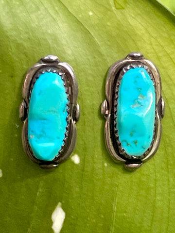 Vintage Native American S. Sanchez Zuni Signed - Turquoise & Silver Cuff