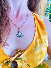 Molten Silver Floral Gem Necklace - Wendy Leherissey Design