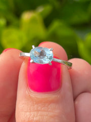 Sri Lankan Topaz .925 Silver Ring - Kalumail Design
