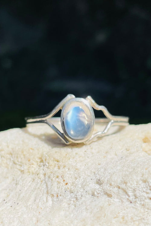 Sri Lankan Moonstone & .925 Silver Ring - Kalumali Design