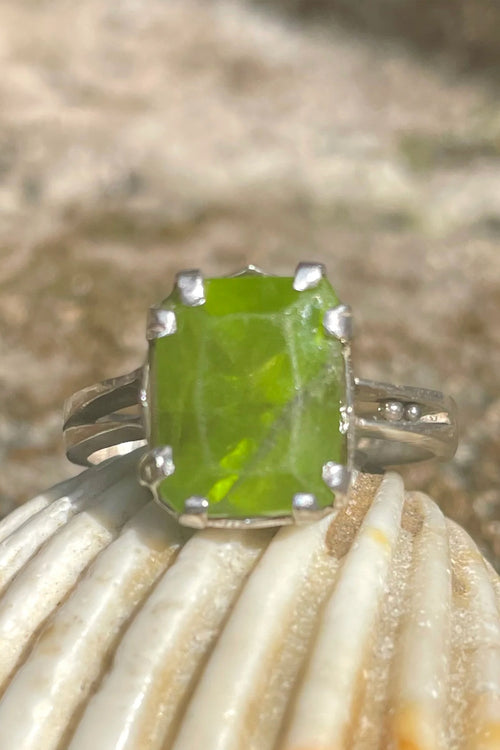 Vintage Peridot & Silver Ring Made In South Asia