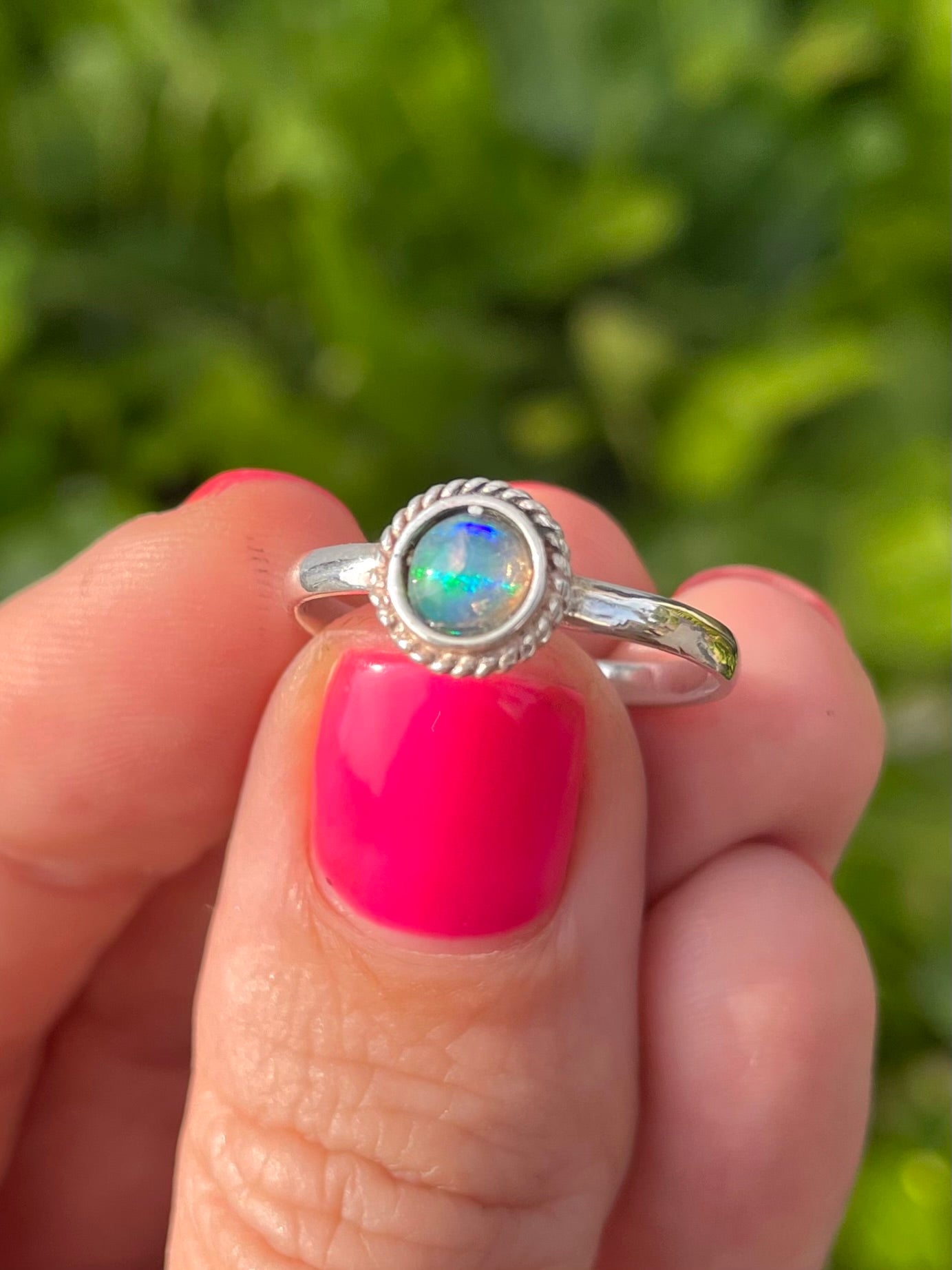 Close up of Sri Lankan Halo Ring made in Sri lanka by local artisan Kalumali