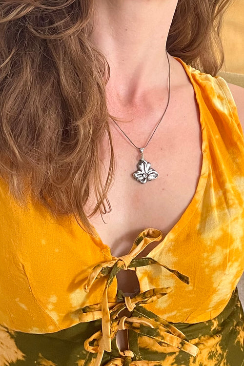 Molten Silver Floral Gem Necklace - Wendy Leherissey Design