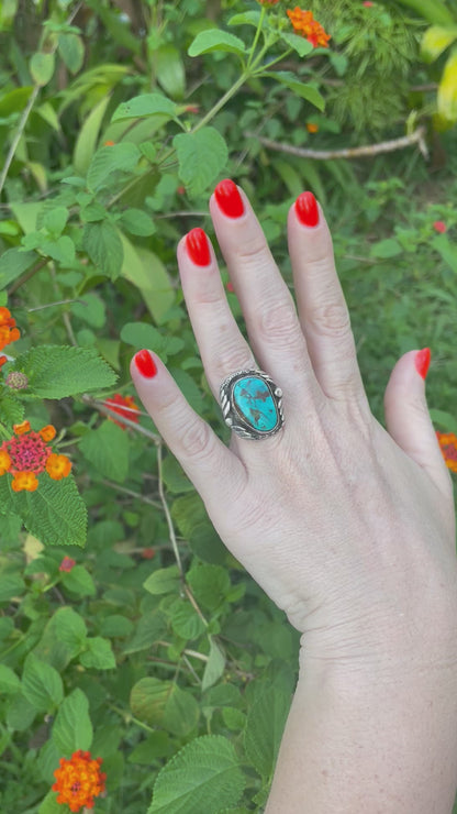 Vintage Native American Silver And Turquoise Ring