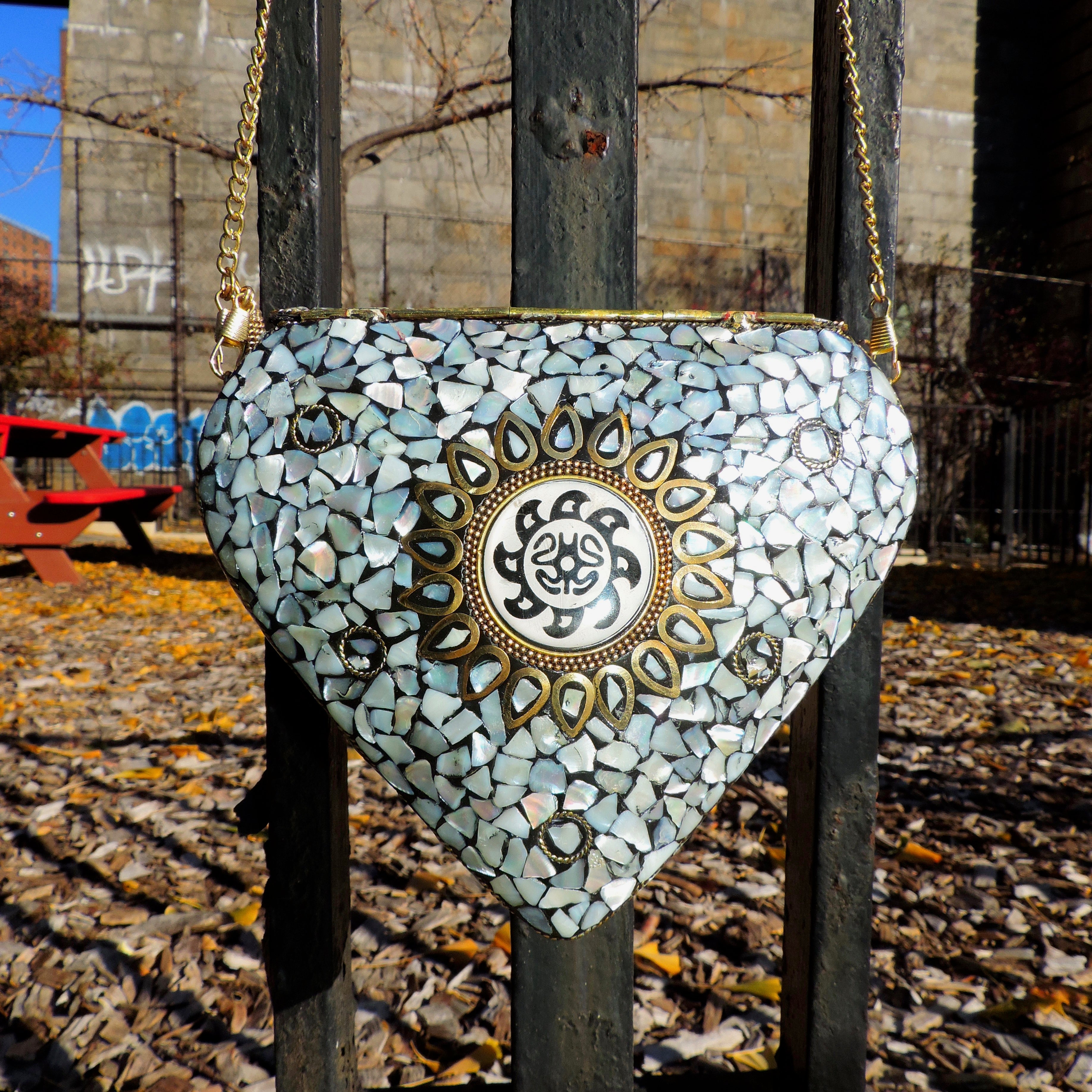 BoBo Designed Indian Mosaic Bag -Sacred Heart Coquillage***