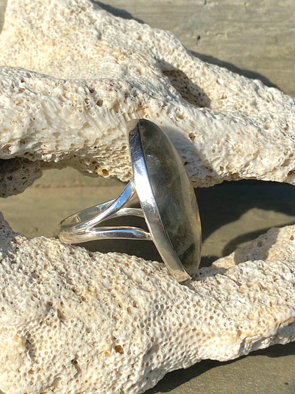 Sterling Silver Labradorite Ring- Medium Eye Size 8