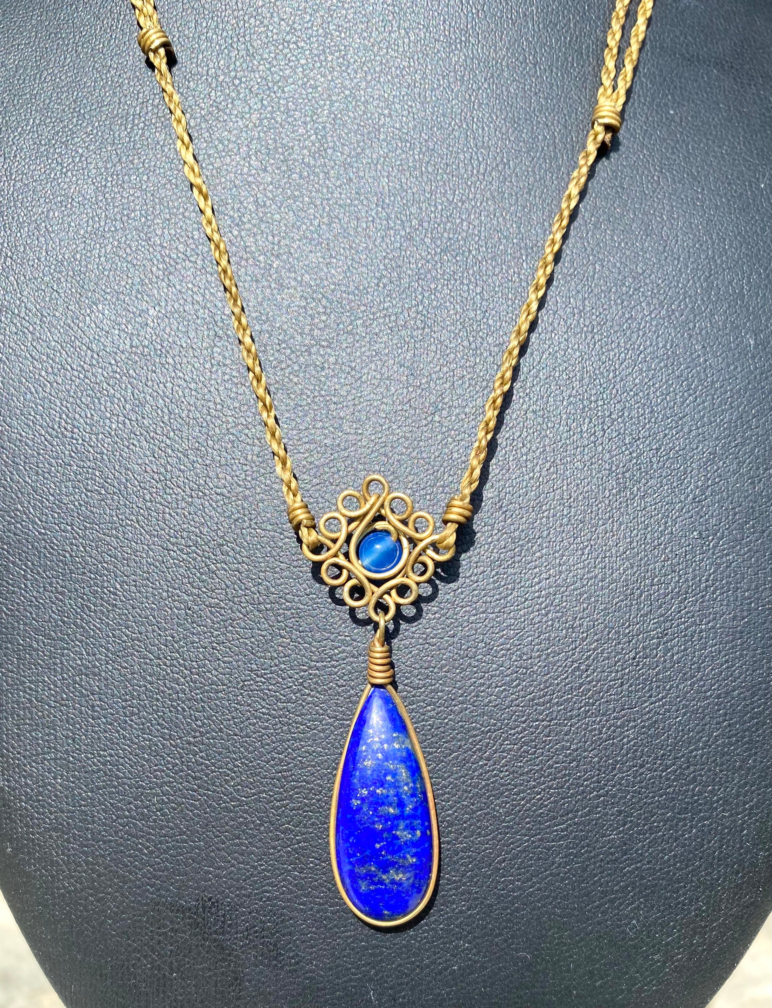 Mandala Necklace - Toffee And Lapis Lazuli