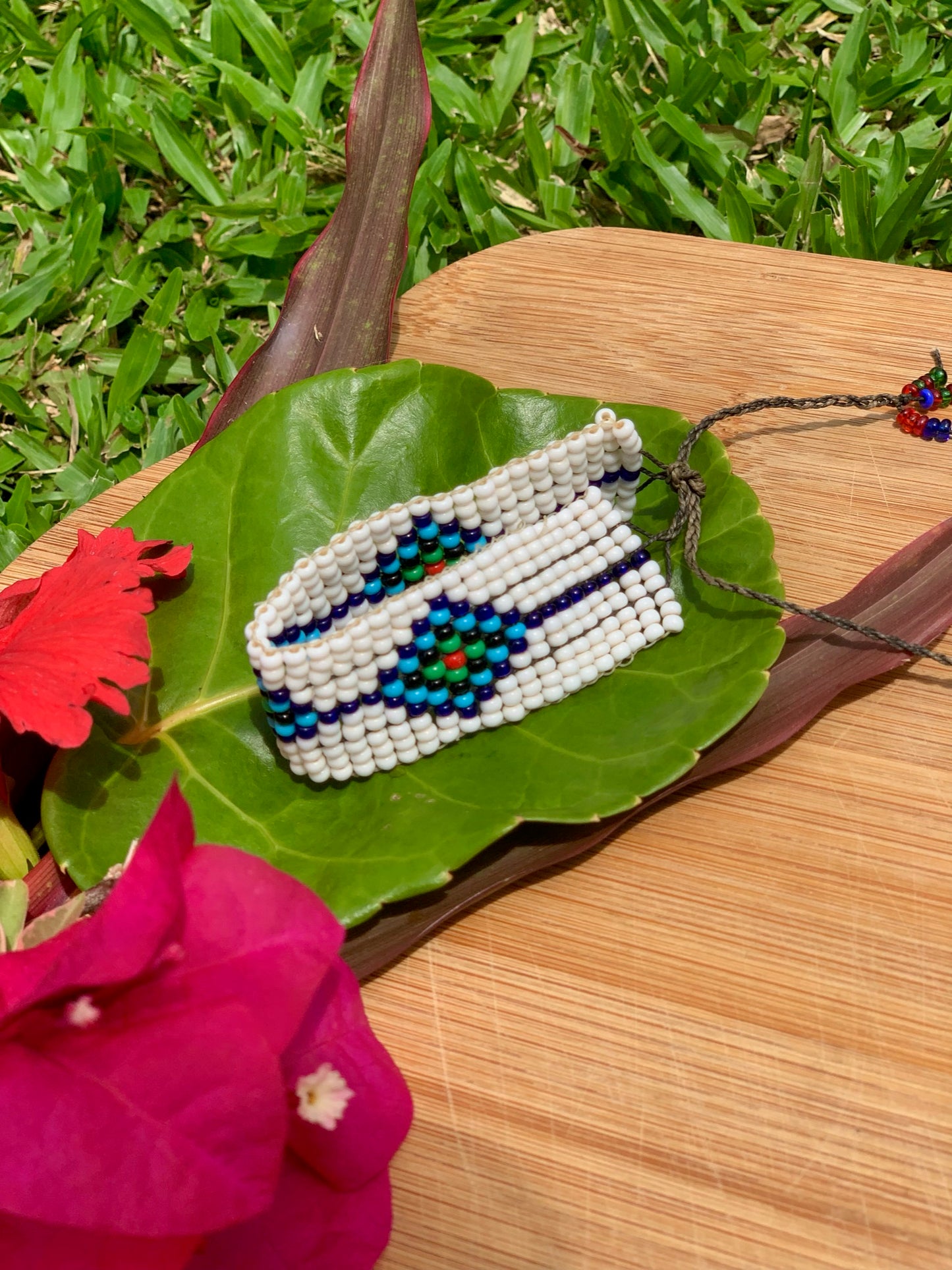 DIRE - Hand Beaded Hamer Jewelry- The Eavey Bracelet